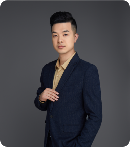 朱小曼 党支部书记